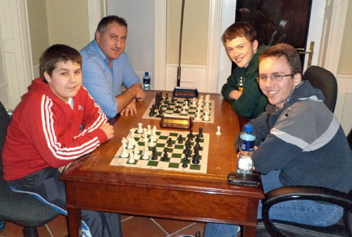 Compeditors in the Chess School Polimac Christmas Blitz